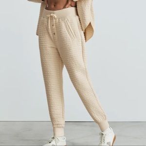 Everlane Organic Cotton Joggers Medium
